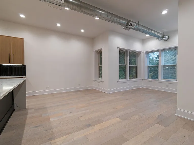 4745 N Beacon St #3S — Photo 20