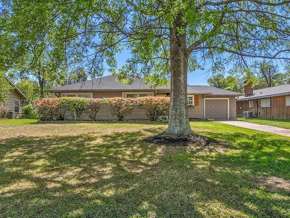 5745 Duff St Beaumont TX 77706 Zillow