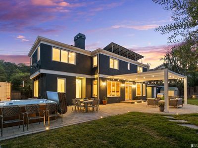845 California Way, Redwood City, CA, 94062