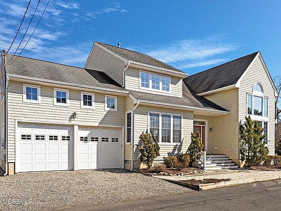 2nd image of 923 Barnegat Lane
