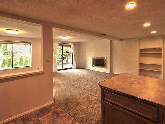 3rd image of 11416 14th Ave S #1