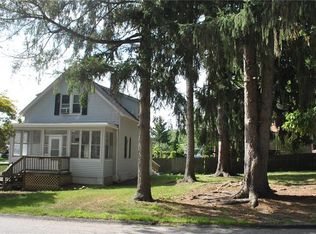 146 Curtis St, Cranston, RI 02920