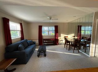 14 Overlook Ln, Mahopac, NY 10541