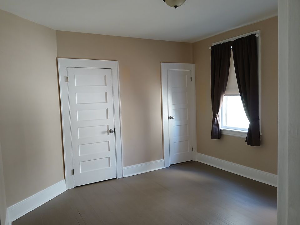 2nd image of 2028 E Main St