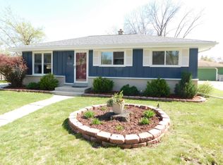 10315 W Darnel Ave, Milwaukee, WI 53224