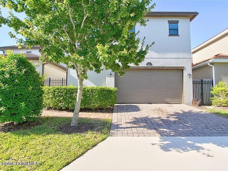 8810 Napolo Dr — Photo 47