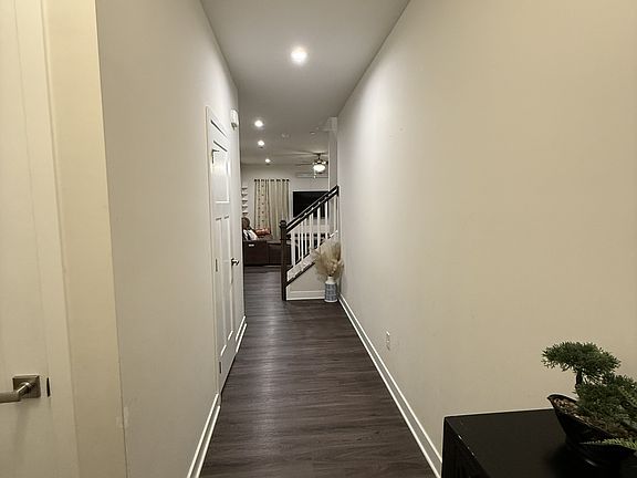 2nd image of 5105 Spruce Rd