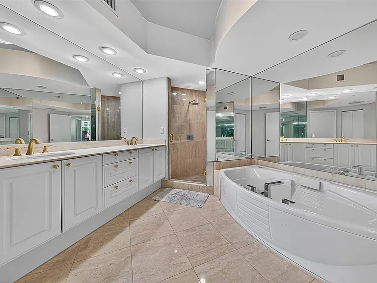 3700 S Ocean Blvd #308 — Photo 45