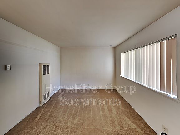 4th image of 1414 18th St APT 4