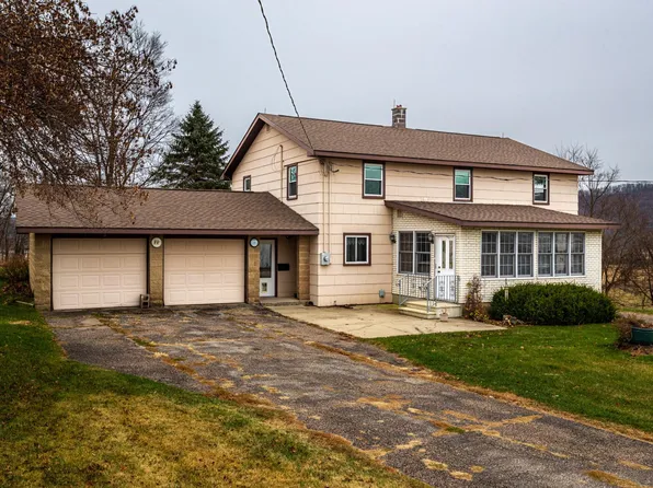 6700 County Road 21, La Crescent, MN 55947