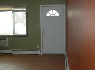 1715 Longview Rd APT 16, Waukegan, IL 60087