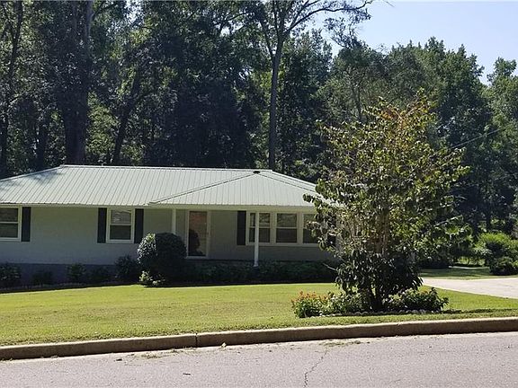 3rd image of 333 Brookwood Dr