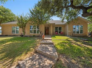 6907 N Lone Star Pkwy, Crawford, TX 76638