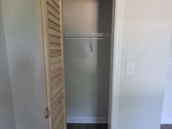 479 Byrne St, Petersburg, VA 23803