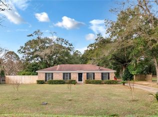 4281 Red Creek Rd, Semmes, AL 36575