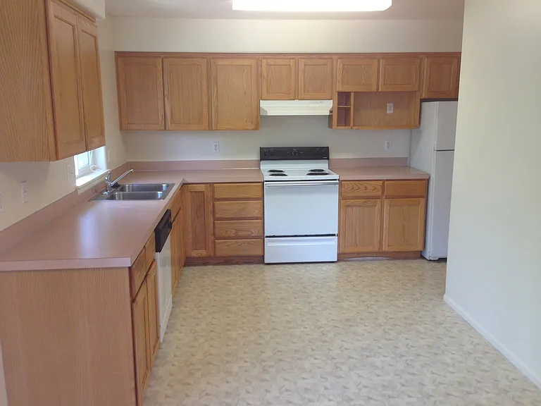 1603-1609 Ono Ave #1615 — Photo 8
