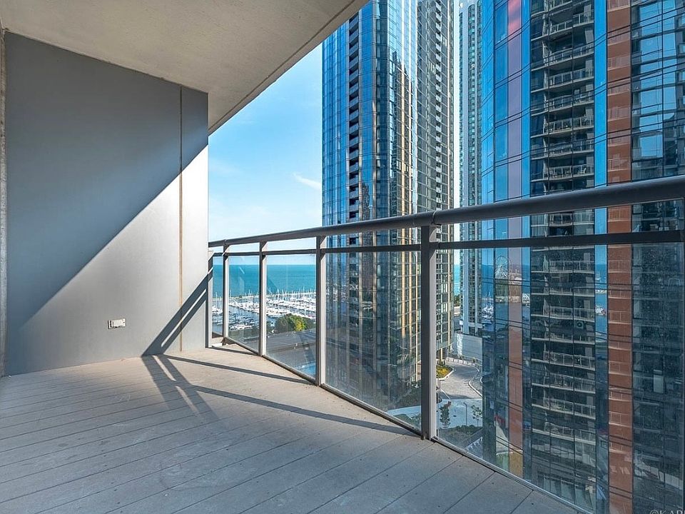 1st image of 450 E Waterside Dr #1006