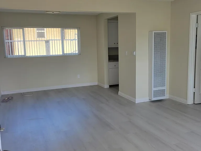 2100 Hermosa Ave #5 — Photo 11