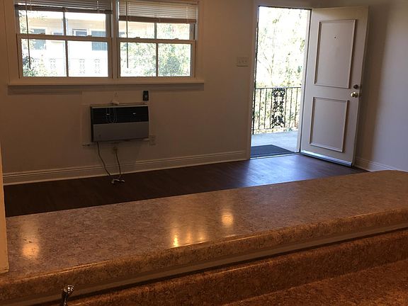 2nd image of 1401 Saint Andrew St APT 217