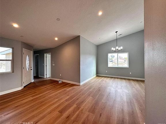 2nd image of 14847 Ritter St