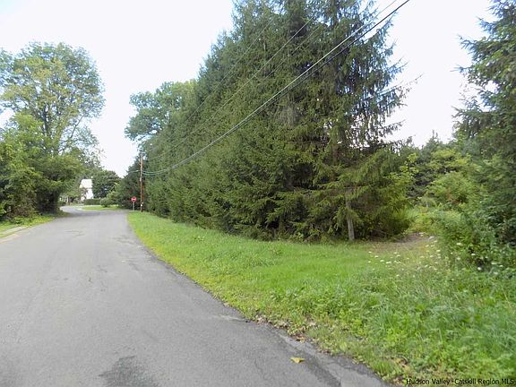 3rd image of 2 Roslyn St