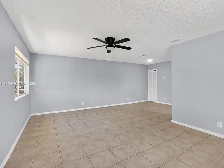 2201 Catherine Dr #3 — Photo 8