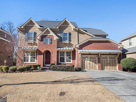 2nd image of 804 Morganton Dr