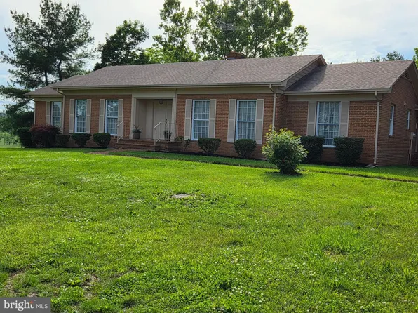 1611 Apple Pie Ridge Rd, Winchester, VA 22603