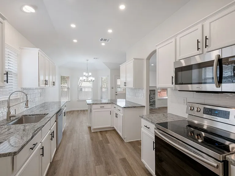 13626 Ashley Oaks — Photo 7