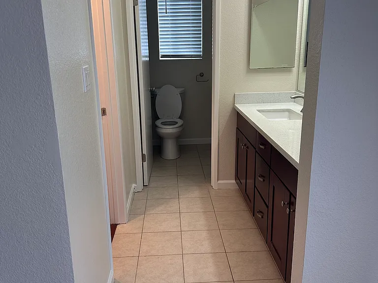 811 Magellan Ln — Photo 15