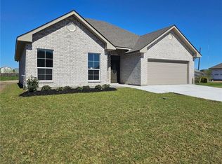 729 Rue St, Michael Terrytown, LA 70056