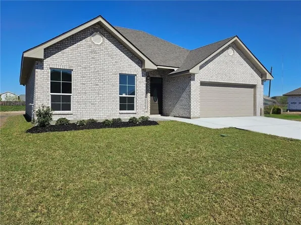 729 Rue St, Michael Terrytown, LA 70056