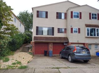 1502 Stoney Ln #A, Philadelphia, PA 19115