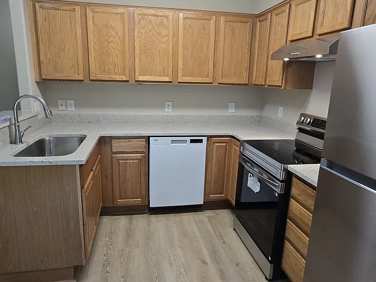 1803 N Spokane St — Photo 2
