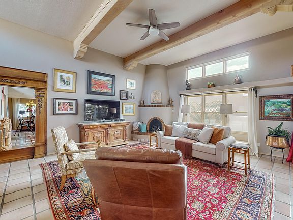 5th image of 2752 Wolfberry Pl NE