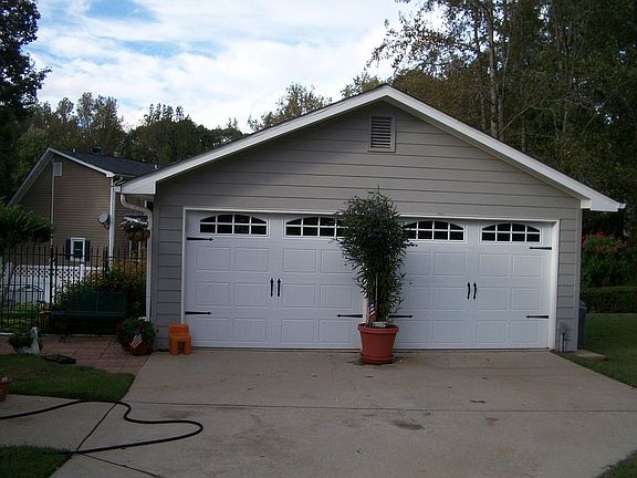5th image of 1810 Mount Berry Dr