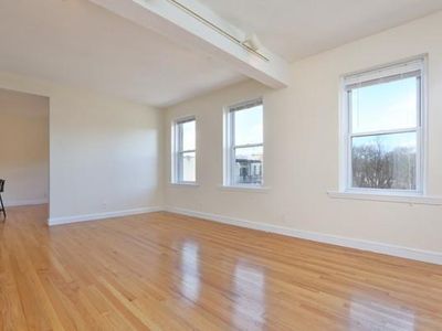 1419 Commonwealth Ave APT 403, Brighton, MA, 02135