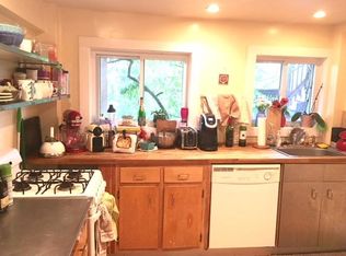 1700 Hobart St NW #B, Washington, DC 20009