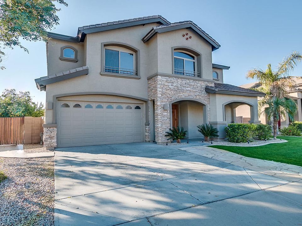 1st image of 1833 E San Carlos Pl