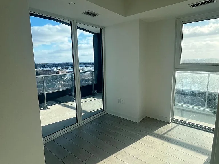 260 Malta Ave #1004 — Photo 7