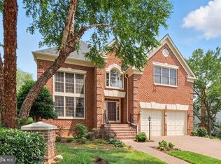 6211 Yorkshire Ter, Bethesda, MD 20814