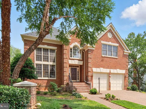 6211 Yorkshire Ter, Bethesda, MD 20814