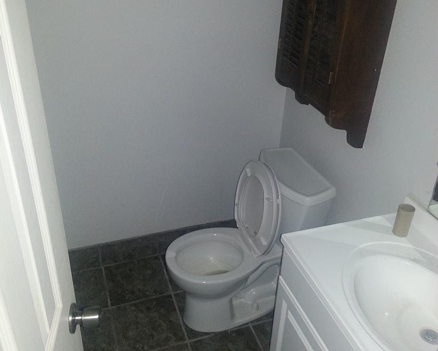 2nd image of 7620 Woodview St APT 3