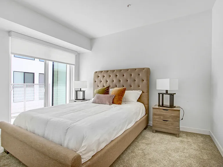 Watermark Apartments — Photo 35