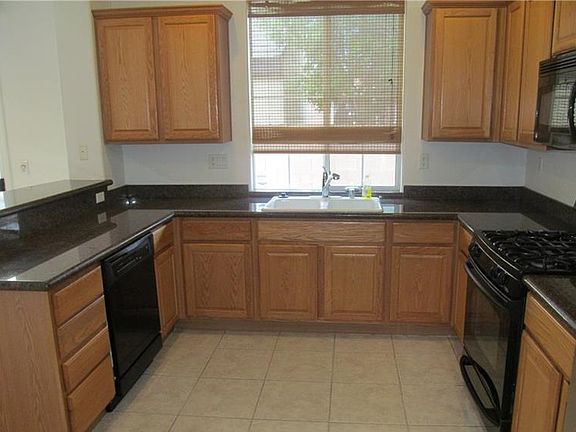 3rd image of 2166 Cast Pebble Dr