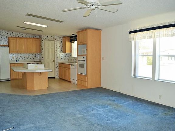 4th image of 6323 Falcon Dr