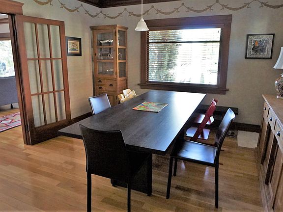4th image of 3039 Kalmia St