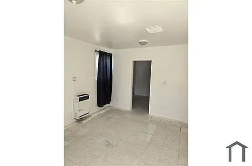 18 E 56th St Photo 1