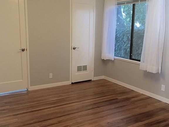 5th image of 1019 Laurel St #2