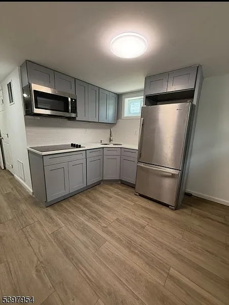 1 bed, 1.0 bath, $1,500 — Photo 2